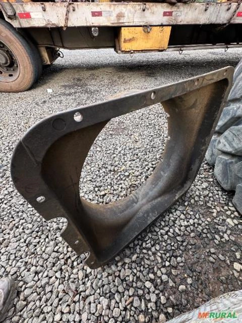 Imagem Defletor Caminhão Volvo A30G A30F VOE16849827 Imagem Defletor Caminhão Volvo A30G A30F VOE16849827