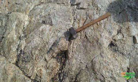 Jazida de Quartzo/Revestimento Imagem Jazida de Quartzo/Revestimento