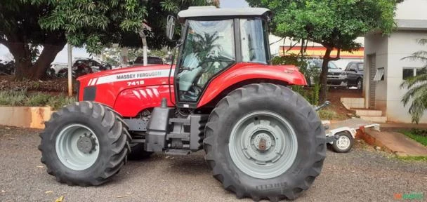 Trator Massey Ferguson modelo 7415 ano 2015 Imagem Trator Massey Ferguson modelo 7415 ano 2015