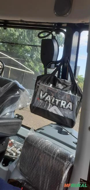 Valtra CVT 250T ano 2024 completo com piloto automático.