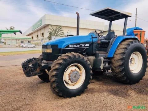 Trator New Holland TM 140 4x4 ano 01