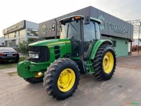 Trator John Deere 6100 J 4x4 ano 17