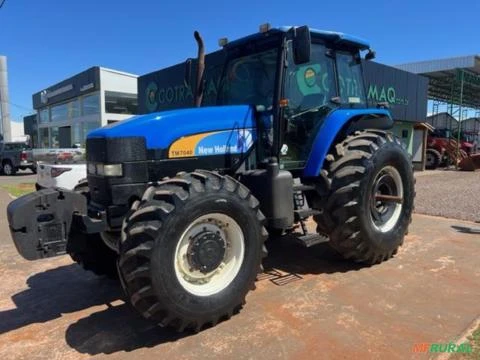 Trator New Holland TM 7040 4x4 ano 12