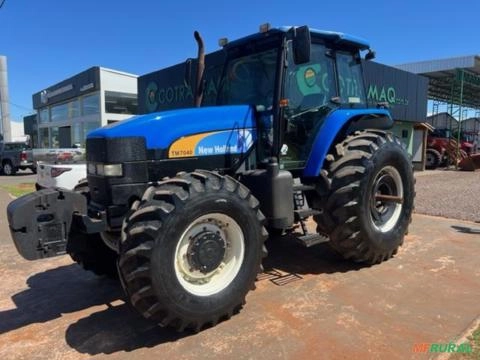 Trator New Holland TM 7040 4x4 ano 12 Imagem Trator New Holland TM 7040 4x4 ano 12