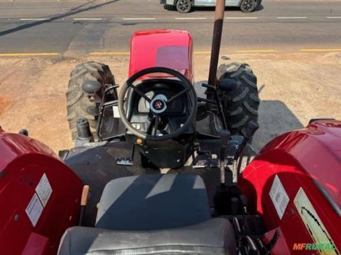 Imagem Trator Massey Ferguson 4292 4x4 ano 2012 Imagem Trator Massey Ferguson 4292 4x4 ano 2012