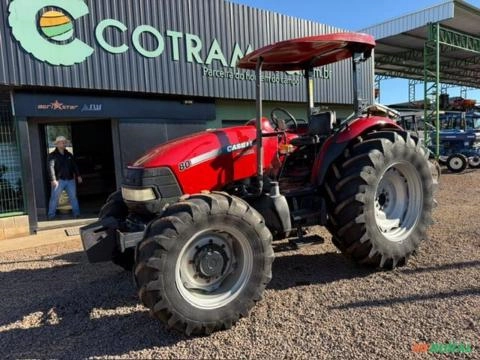 Case Farmall 80 4x4 ano 2011 Imagem Case Farmall 80 4x4 ano 2011