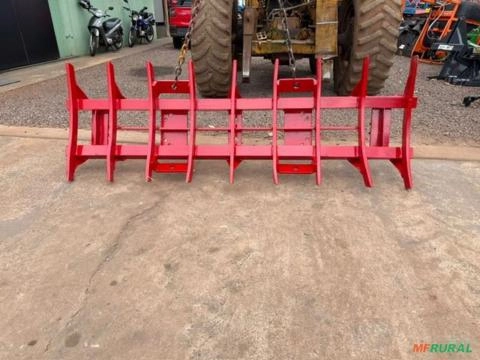 Garfo Enleirador 2,40 mts Imagem Garfo Enleirador 2,40 mts