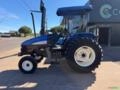Trator New Holland TL 75 4x2 ano 2007 Imagem Trator New Holland TL 75 4x2 ano 2007
