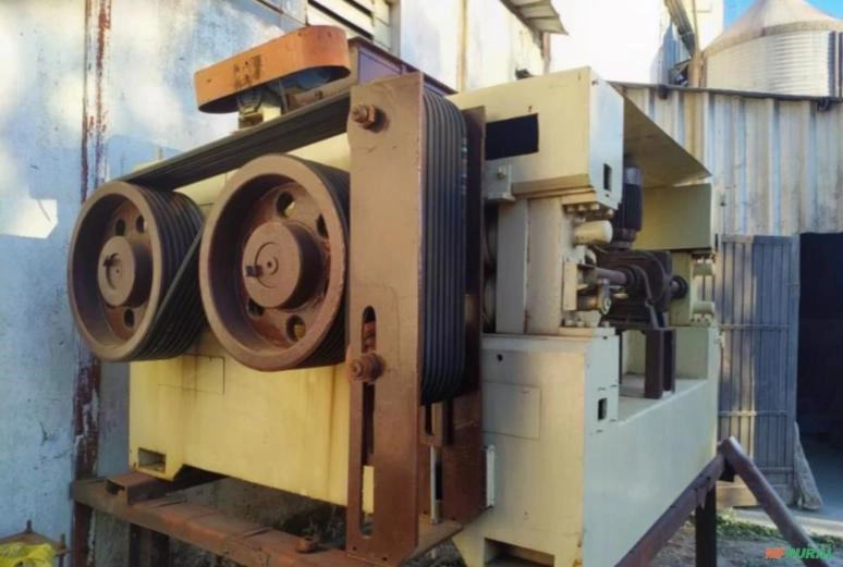 Laminador Industrial Mucelin Imagem Laminador Industrial Mucelin