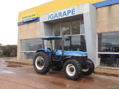 Trator Marca New Holland Modelo - 7630 Imagem Trator Marca New Holland Modelo - 7630