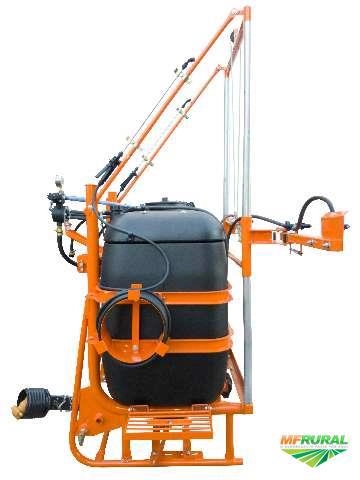 Imagem PULVERIZADOR DE 600 LTS PARA PASTAGEM Imagem PULVERIZADOR DE 600 LTS PARA PASTAGEM