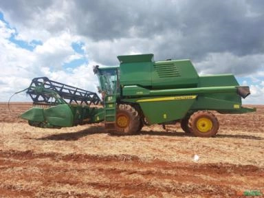 Imagem Colheitadeira John Deere Colheitadeira JD 1470 - Plataforma 20 Pés, 2013 Imagem Colheitadeira John Deere Colheitadeira JD 1470 - Plataforma 20 Pés, 2013