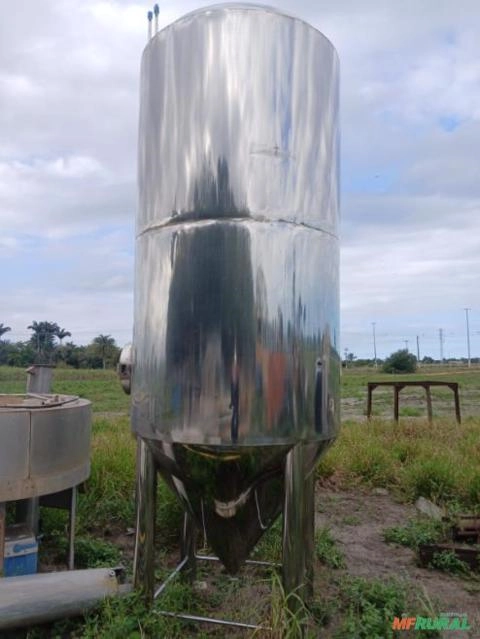 Tanque Fermentador Cervejeiro de 1.500 Litros com Refrigeração a Glicol Imagem Tanque Fermentador Cervejeiro de 1.500 Litros com Refrigeração a Glicol