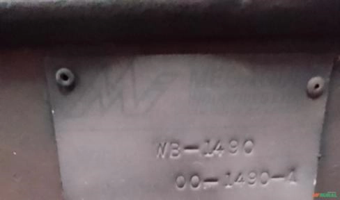 Imagem Máquina Alimentador de minério. Imagem Máquina Alimentador de minério.