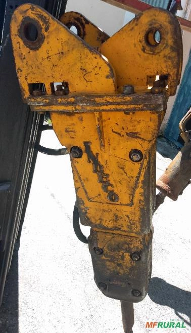 Lote de Rompedor Hidráulico. Imagem Lote de Rompedor Hidráulico.