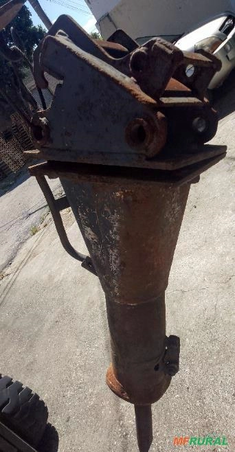 Imagem Lote de Rompedor Hidráulico. Imagem Lote de Rompedor Hidráulico.