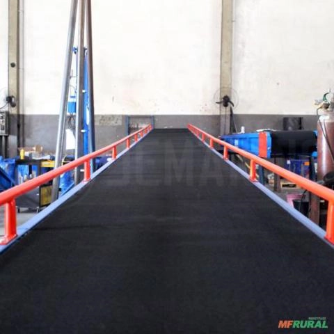 Imagem Esteira Transportadora de Caixas e Pacotes Imagem Esteira Transportadora de Caixas e Pacotes