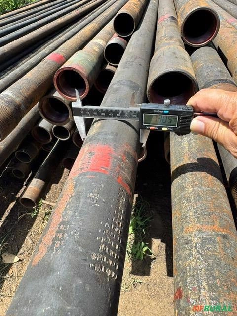 TUBOS DE AÇO CARBONO USADOS DE DIÂMETRO 2 7/8” (73,0 mm) x 3/16” (5,54 mm) x +/- 9,25 MTS Imagem TUBOS DE AÇO CARBONO USADOS DE DIÂMETRO 2 7/8” (73,0 mm) x 3/16” (5,54 mm) x +/- 9,25 MTS