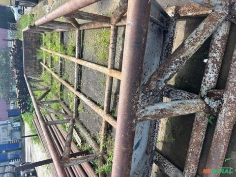 Imagem Caixa Metálica para Transporte de Tubos e/ou Similares Imagem Caixa Metálica para Transporte de Tubos e/ou Similares