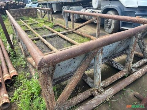 Imagem Caixa Metálica para Transporte de Tubos e/ou Similares Imagem Caixa Metálica para Transporte de Tubos e/ou Similares