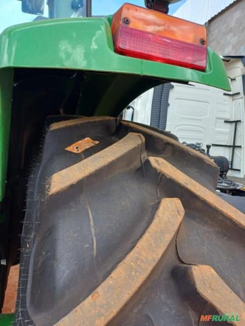 Imagem TRATOR JOHN DEERE 7230J - NOVO Imagem TRATOR JOHN DEERE 7230J - NOVO