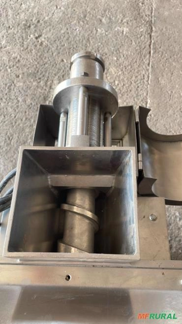 Imagem MÁQUINA DE CMS Imagem MÁQUINA DE CMS