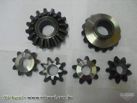 CONJUNTO DE CX SATÉLITE COM 2 ENGRENAGENS PLANETÁRIAS E 4 ENGRENAGENS SATELITES Imagem CONJUNTO DE CX SATÉLITE COM 2 ENGRENAGENS PLANETÁRIAS E 4 ENGRENAGENS SATELITES