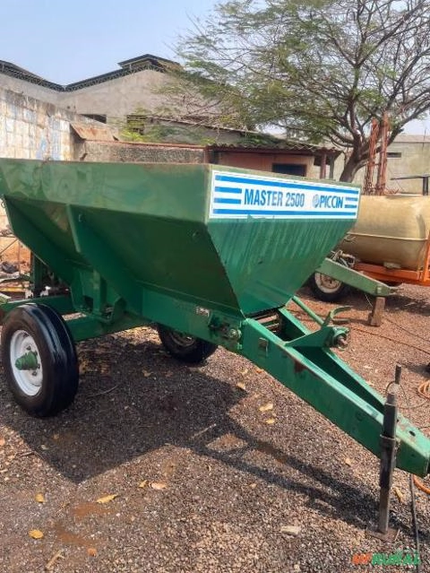 Esparramadeira Calcário Piccin Imagem Esparramadeira Calcário Piccin