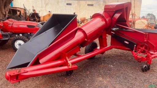 Colhedeira de milho (Foguetinho) Penha CLM 350 G Imagem Colhedeira de milho (Foguetinho) Penha CLM 350 G