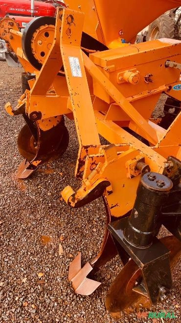 Cultivador DMB Jr Imagem Cultivador DMB Jr