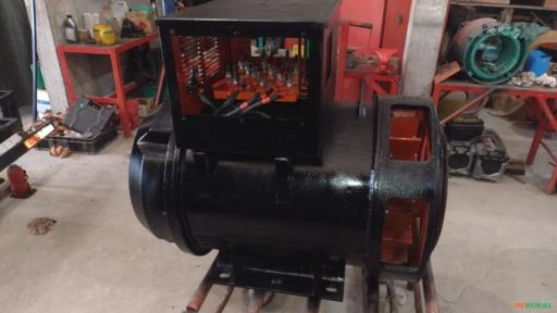 VENDO GERADOR SOLTEIRO WEG 450 KVA Imagem VENDO GERADOR SOLTEIRO WEG 450 KVA