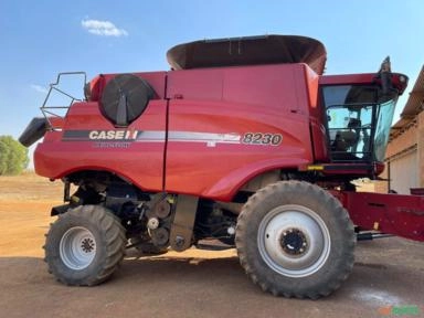 Colheitadeira Case 8230 draper 40 pés completa; Imagem Colheitadeira Case 8230 draper 40 pés completa;