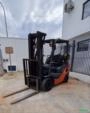 EMPILHADEIRA TOYOTA 1.8 TON Imagem EMPILHADEIRA TOYOTA 1.8 TON