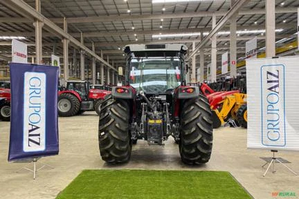 Trator Agrícola Massey Ferguson MF 6713 Cabinado