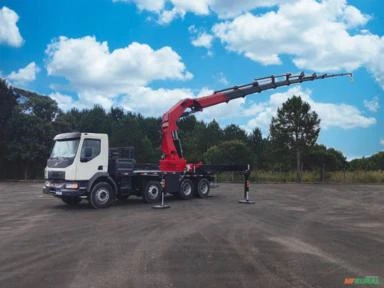 Caminhão Volvo VMX 360 8x4 Guindaste Canivete 80ton AIZC