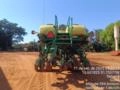 PLANTADEIRA JOHN DEERE DB50 31 LINHAS - SUPER CONSERVADA ANO 2018 Imagem PLANTADEIRA JOHN DEERE DB50 31 LINHAS - SUPER CONSERVADA ANO 2018
