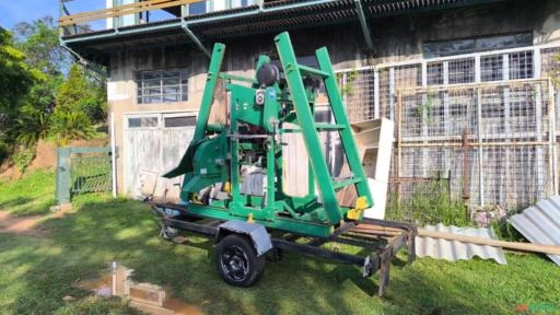 Serra portátil serratora ST-200M a gasolina 23cv Imagem Serra portátil serratora ST-200M a gasolina 23cv