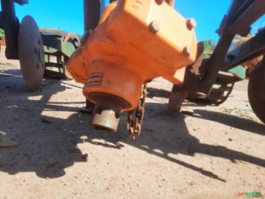 Imagem COBRIDOR DE CANA ASUS 300L DISCOS E ROLO Imagem COBRIDOR DE CANA ASUS 300L DISCOS E ROLO