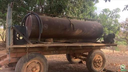 CARRETÃO AGRÍCOLA 8.000 KG + TANQUE D Imagem CARRETÃO AGRÍCOLA 8.000 KG + TANQUE D