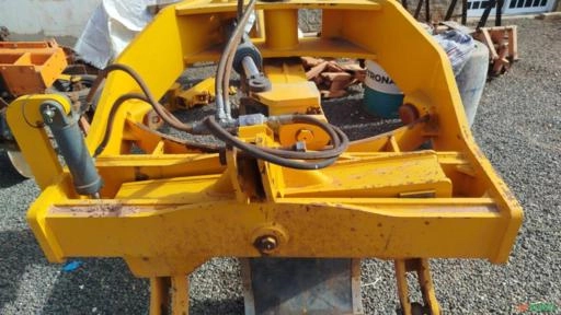 Imagem ARADO AIVECA REVERSÍVEL TATU AAR² ANO 2021 5 AIVECAS Imagem ARADO AIVECA REVERSÍVEL TATU AAR² ANO 2021 5 AIVECAS