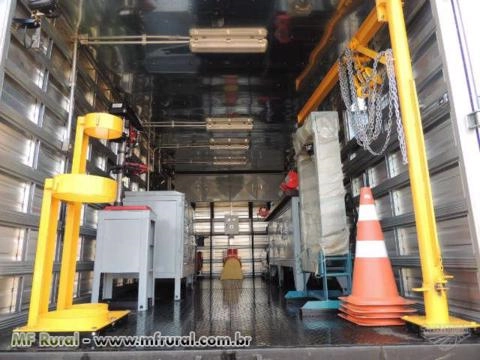 Imagem CAMINHÃO TANQUES PIPA COMBOIO FURGÃO OFICINA Imagem CAMINHÃO TANQUES PIPA COMBOIO FURGÃO OFICINA