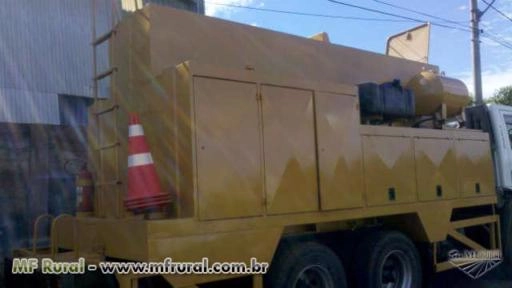 Imagem CAMINHÃO TANQUES PIPA COMBOIO FURGÃO OFICINA Imagem CAMINHÃO TANQUES PIPA COMBOIO FURGÃO OFICINA