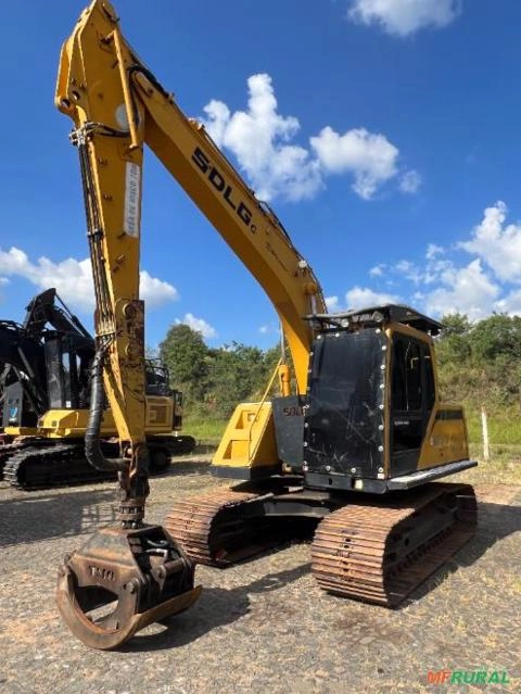 ESCAVADEIRA SDLG LG 6150 F 2013 Imagem ESCAVADEIRA SDLG LG 6150 F 2013