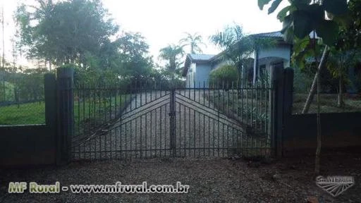 FAZENDA PARA GADO NA RGIÃO DE CHUPINGUAIA -RO COM CAPACIDADE PARA 4000 BOIS