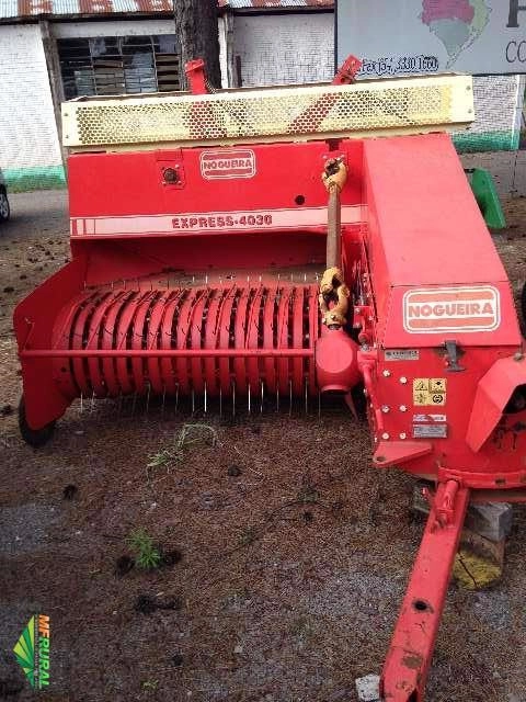 Enfardadeira Nogueira modelo Express 4030 Imagem Enfardadeira Nogueira modelo Express 4030