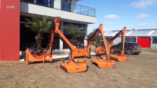 Roçadeira Hidráulica Articulada Imagem Roçadeira Hidráulica Articulada