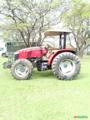 Trator Massey Ferguson MF 4707 4x4 Imagem Trator Massey Ferguson MF 4707 4x4