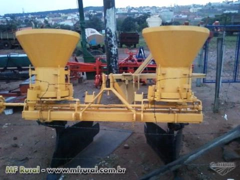 Sulcador/Adubador DMB duas linhas Imagem Sulcador/Adubador DMB duas linhas
