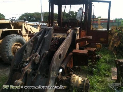 Volvo - Pá Carregadeira Volvo L70E - Peças Imagem Volvo - Pá Carregadeira Volvo L70E - Peças